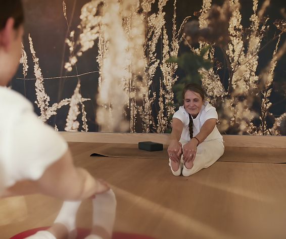 bjoernluelf-web-2023-yoga238892x