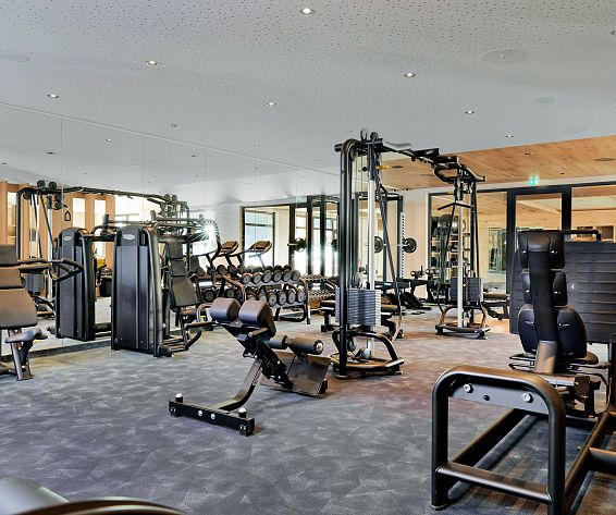 zugspitzarenafitnessraum-hotelsinshape-6