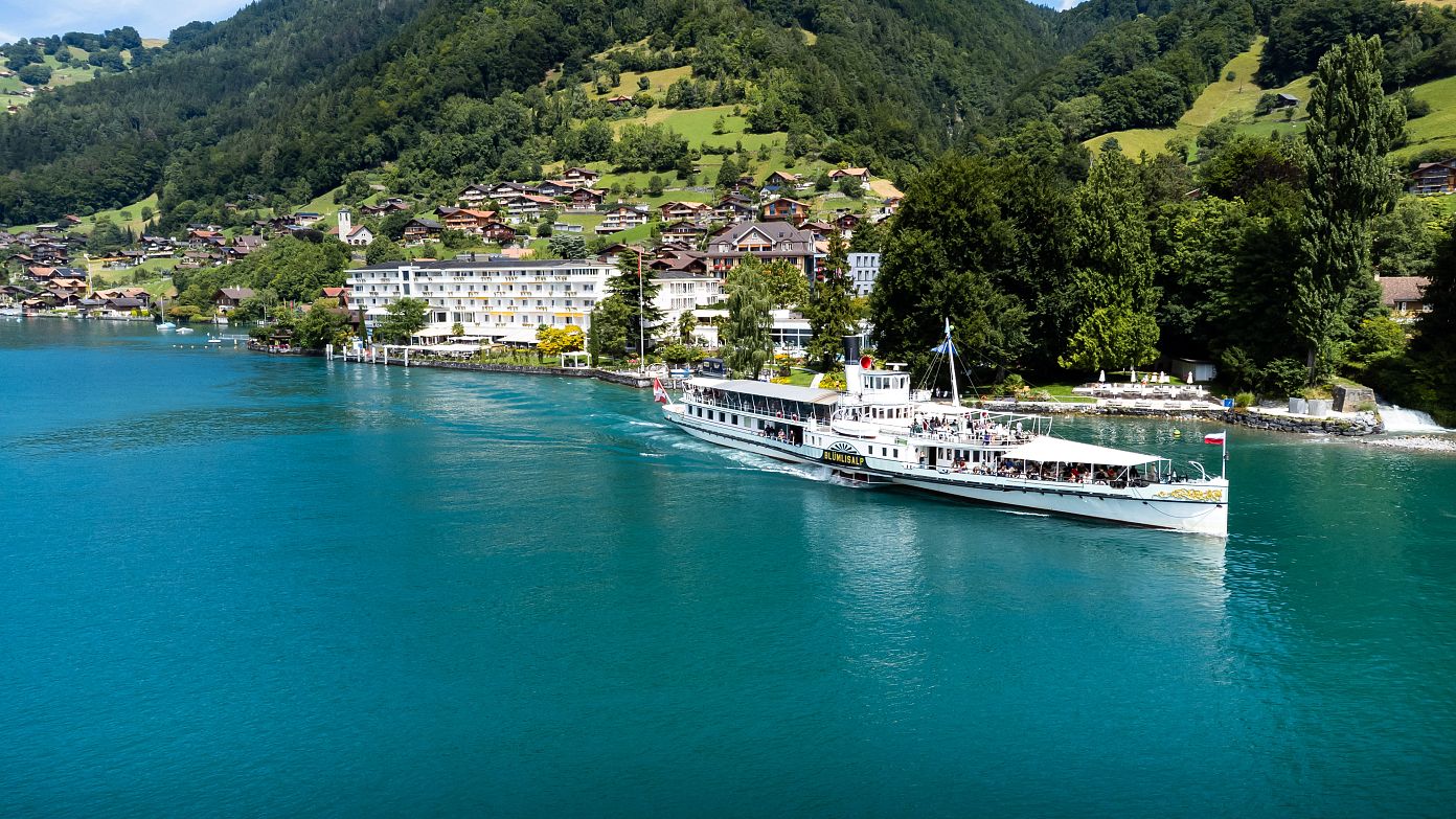 hotel-beatus-merligen-thunersee-schweiz-velo-paradies-am-see